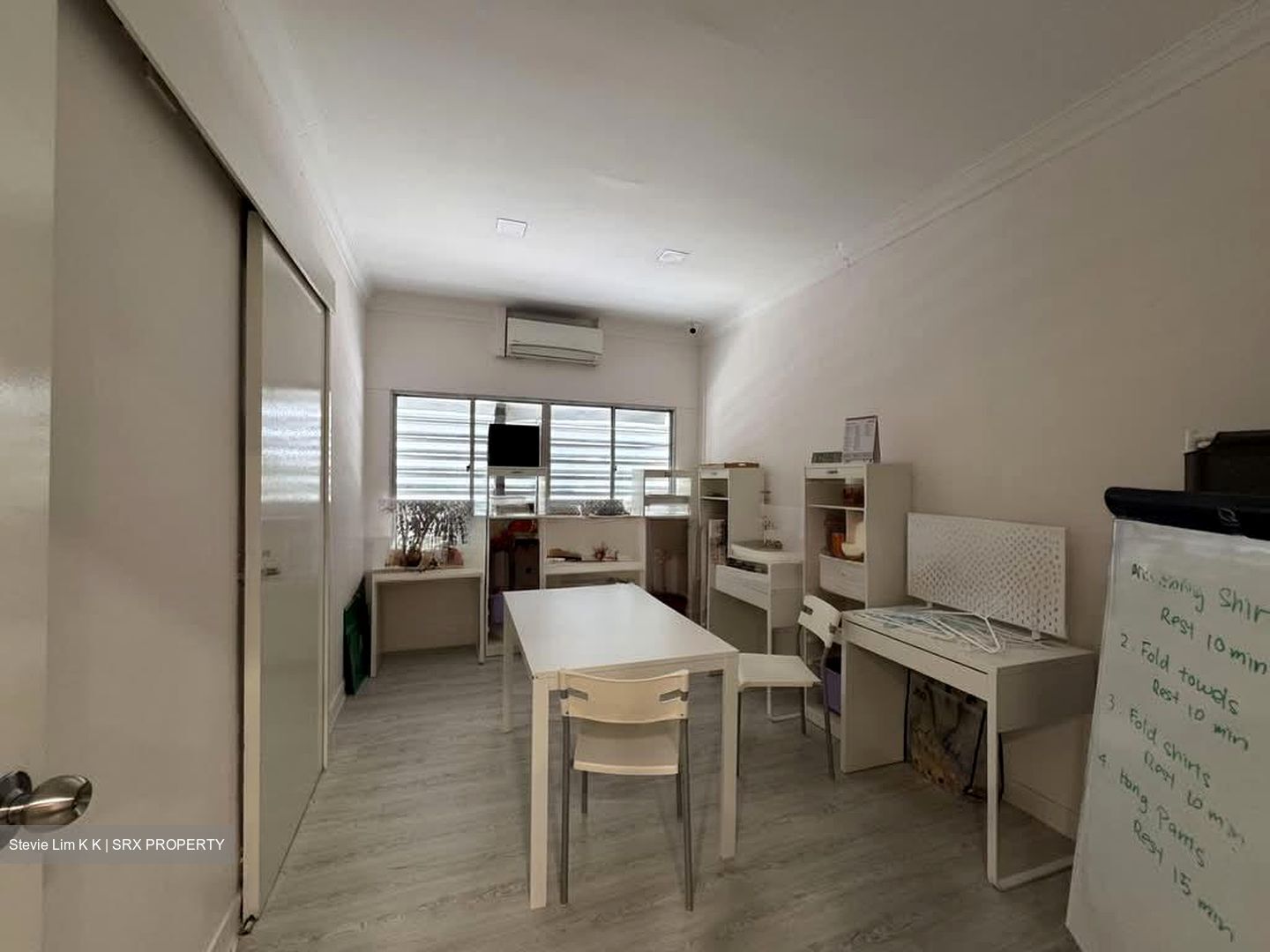 Goldhill Shopping Centre (D11), Retail #595007821